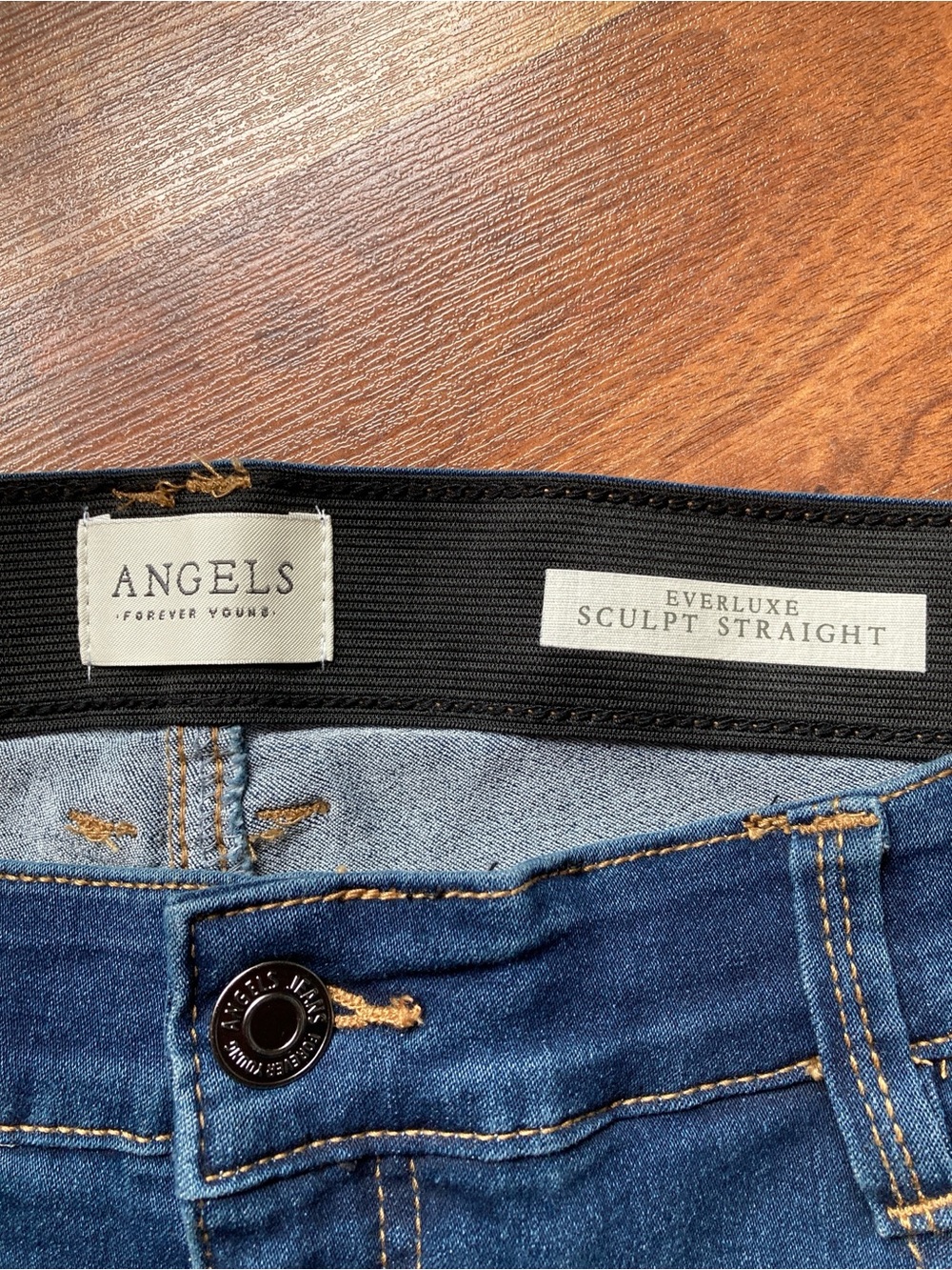 Angels Forever Young Size 16 Everluxe sculpt straight darkwash jeans - Picture 2 of 8